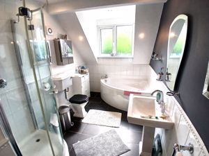 Photo 4- click for photo gallery